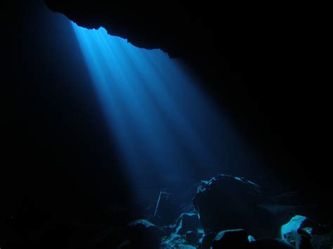 Free Download Beautiful Underwater Caves Wallpaper Light