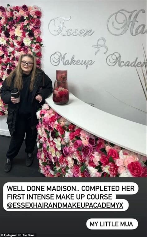 Chloe Sims Gushes Over Daughter Madison 16 After She Passes Makeup Artist Course Daily Mail