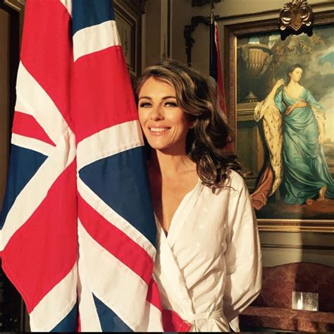 Elizabeth Hurley From Behind The Scenes Of The Royals Season 3 E News