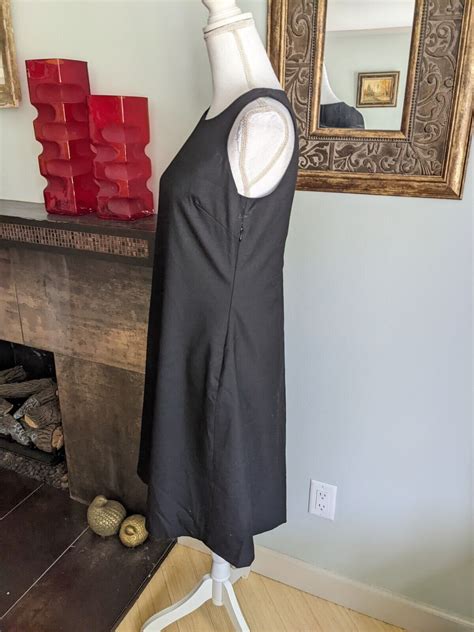 Emanuel Emanuel Ungaro Fit Andflare Dress Size 6 Black Sleeveless Pleat