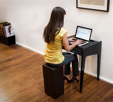 Plus, it features two drawers for storing your supplies. Awesome Desk Design for Small Space - HomesFeed