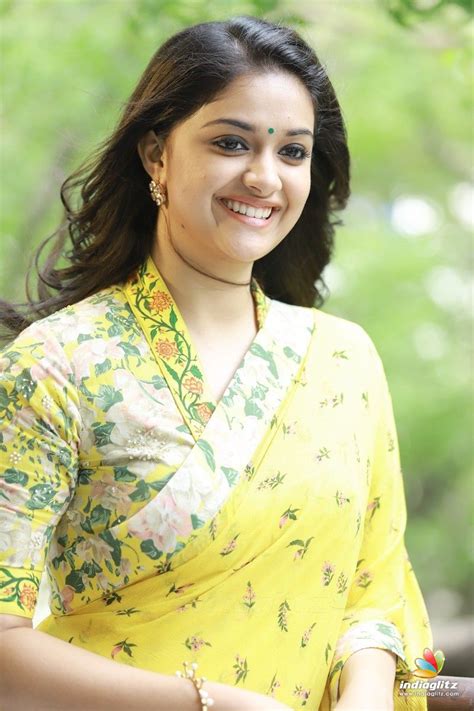 Keerthy Suresh In 2020 Trendy Blouse Designs Traditional Blouse Designs Beautiful Indian Actress