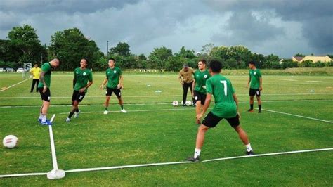 Menpora stands for the indonesian. Jadwal Piala Menpora 2021 - PSS Sleman Dihadang 4 Tim Jawa ...