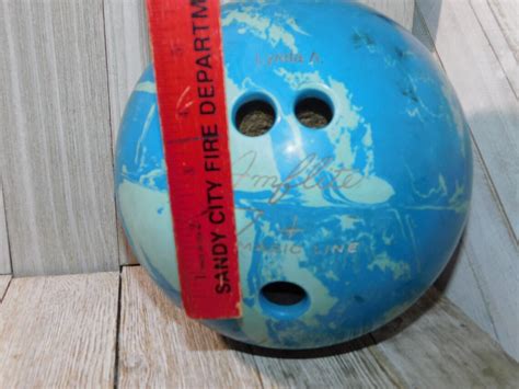 Vintage Bowling Ball 1040 Pd Blue Bowling Ball Vintage Etsy