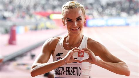 In the full instagram analytical report, you can monitor justyna.swiety.ersetic's audience demographics and interests, follower growth, engagement, comments authenticity, sponsored posts performance and many other. Justyna Święty-Ersetic trenuje na ścieżkach i polach ...