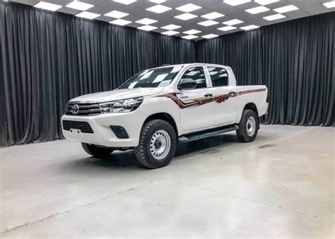 10 Armored Pick Up Ideas Armor Toyota Hilux Toyota