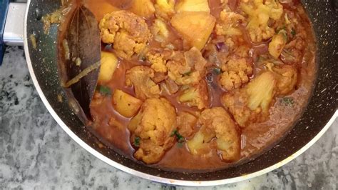 Aloo Fulkopi Recipe Spicy Cauliflower Potato Curry Aloo Ghobi Spicy