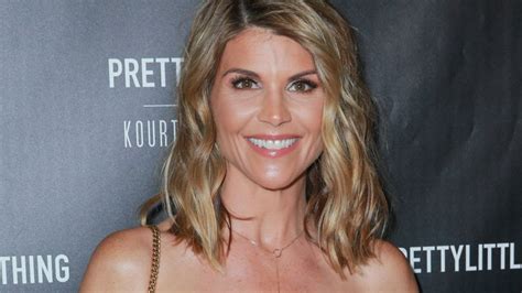 Lori loughlin is an american actress, model, and producer who has a net worth of $70 million. Lori Loughlin and her husband's real net worth