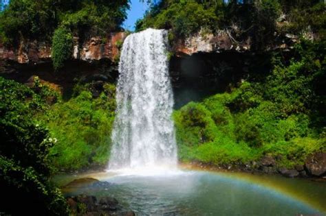 Hunt For Rainbows At Iguazu Falls Lonely Planet Argentina