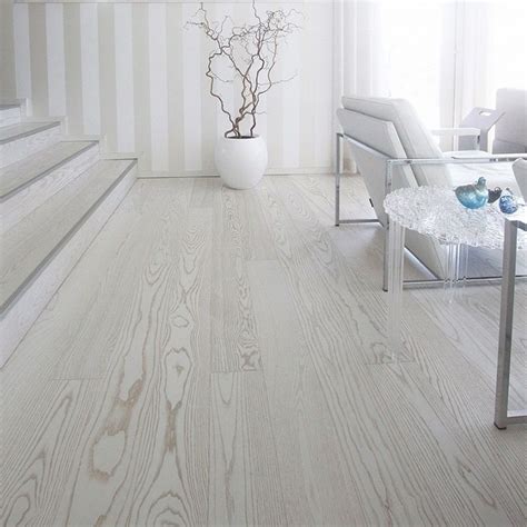 Light Hardwood Floors In Interior Design Pros And Cons Light Grey