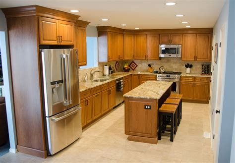20 Modern Brown Kitchen Cabinets