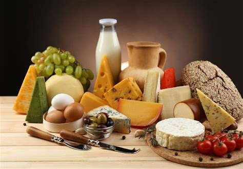 Se trata de alimentos como la soja, las lentejas, las judías, los garbanzos… en último lugar vamos a destacar las setas o champiñones. 10 Alimentos Ricos en Proteínas y Bajos en Grasas