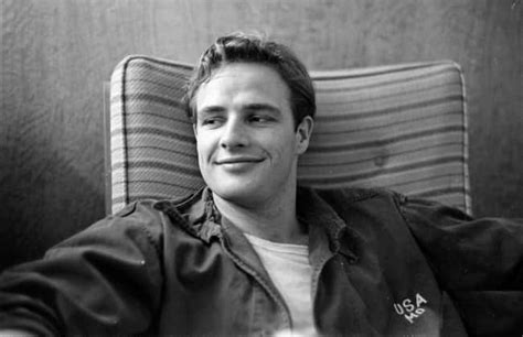 30 Sexy Pictures Of Marlon Brando When He Was Young