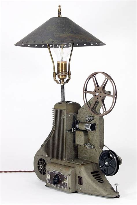 Vintage 1940 S Universal Model Pc 500 8mm Movie Projector Lamp Perfect For Home Theater Or