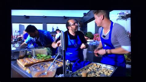2021.06.18 11:43 zork824 muore paolo armando il catechista, concorrente di masterchef 4. Bestemmia Masterchef Giuseppe - YouTube