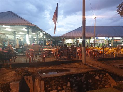 Asam pedas good, ayam bakar superb, ikan bakar very good, lots of choices for ulam, friendly staff bad: WANDERLUST DJ: Daging Bakar Dannok Viral, Shah Alam