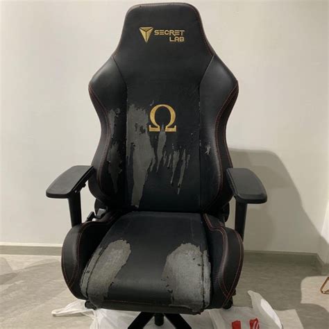 Used Secret Lab Omega Stealth 1st Gen Not Actual Pic Furniture