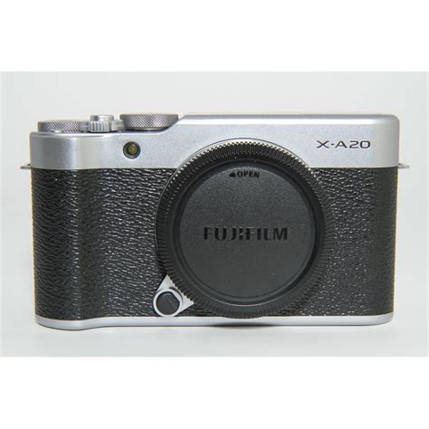 In this article we cover the key features, body & handling, performance and image quality. Used Fujifilm X-A20 Silver Body
