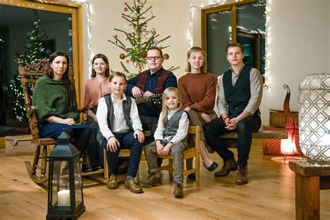 Let go, stay with me, fly away, coming home for christmas, lord of the dance, i'll tell me ma, irish heart. Angelo Kelly: Seine fünf Kinder auf einen Blick! | InTouch
