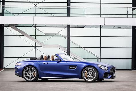 Mercedes Amg Gt C Roadster R190 Specs And Photos 2018 2019 2020