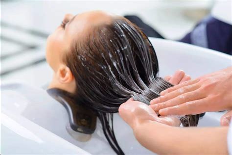 At-Home Deep Conditioning Treatments For Damaged Hair