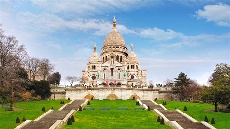Sacre Coeur A Beautiful Church On A Montmartre Hill Paris