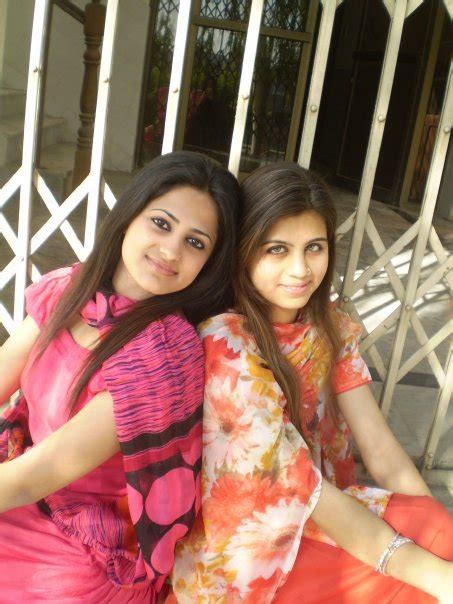 All Desi Asian Cutest Aunties University Girls