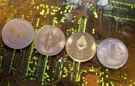 Expert opinion about bitcoin bubble burst & whether bitcoin crash will happen. Bitcoin Crashes, Other Cryptocurrencies Suffer Worst Crash ...
