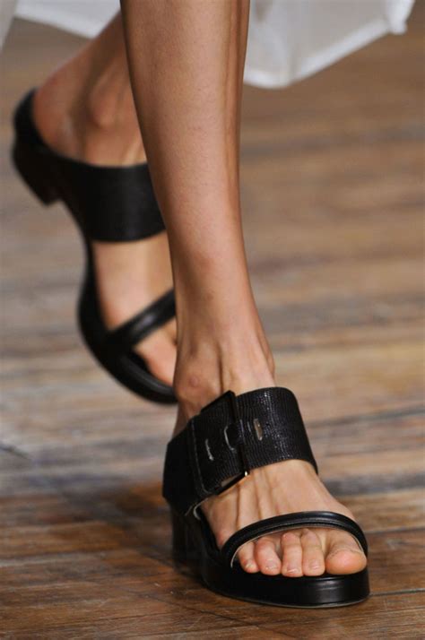 Flats Trend Spring 2014 Fashion Week Trends Spring 2014