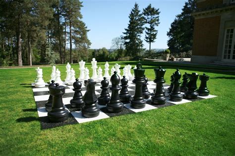 Giant Outdoor Chess 32 Pieces Lizard Events Ltd