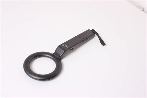 Safe Guard Hand Held Metal Detectors Md 300 For Body Scanner China