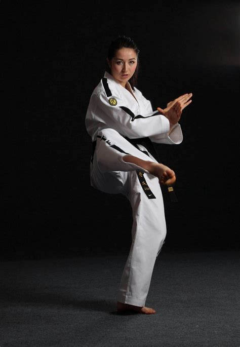 Best Female Martial Arts Idea Hommodolars