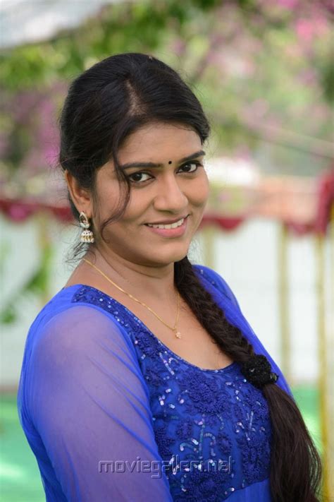 Telugu Serial Actress Hot Pictures