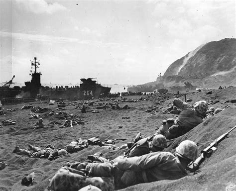 Marines On Iwo Jima Beach February 1945 Flickr Photo Sharing