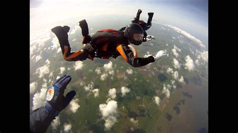 Skydiving Bkpc 17 04 11 Youtube