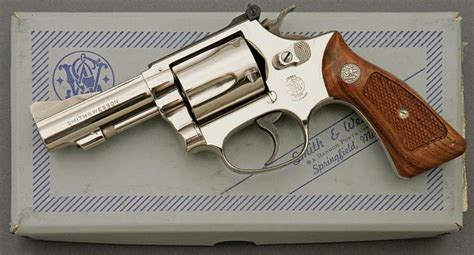 Rare Smith And Wesson Model 36 1 Chiefs Special Target Revolve