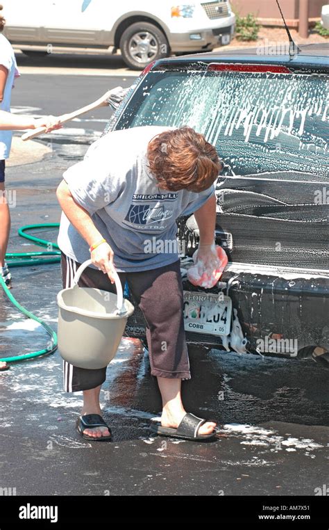 Teen Church Group Has A Donation Car Wash To Help Victims Of Hurricane