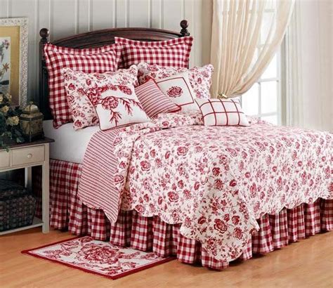 Country House Cranberry Red White Toile Standard Quilt Sham Country