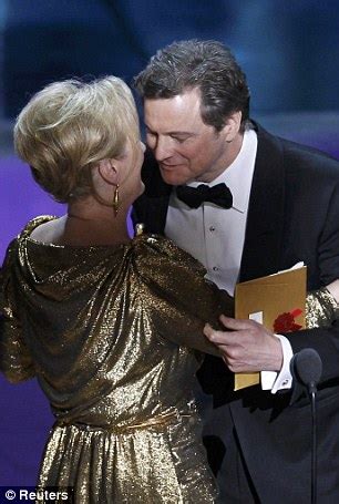 Oscars The Iron Lady Meryl Streep Gets A Kiss From Colin Firth