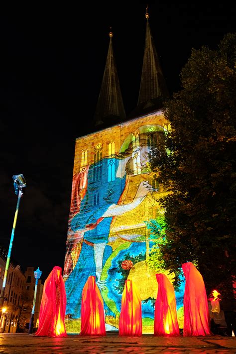 light art Festival of Lights Berlin guardians of time ...