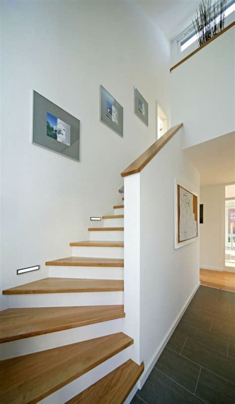 Gallery wandgestaltung flur mit treppe. Farbgestaltung flur treppenhaus