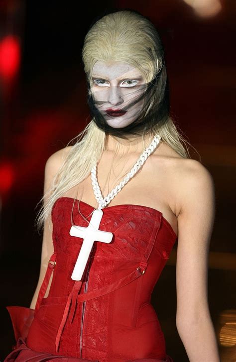 Christian Dior Haute Couture By John Galliano Spring 2006 Show Look