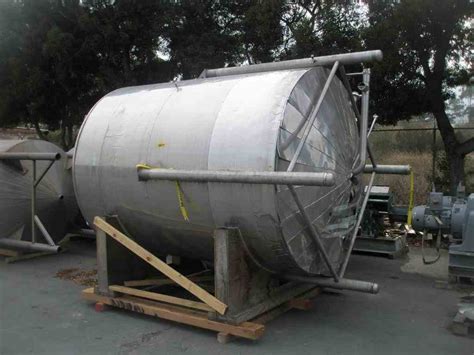 2500 Gal Stainless Steel Tank 8537 New Used And Surplus Equipment