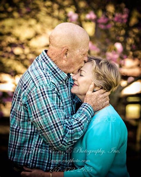 Pin By Kristina Oakley On Photo Poses Older Couple Poses Older Couple Photography Couples In