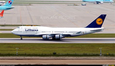 D Abvt Lufthansa Boeing 747 400 At Seoul Incheon Photo Id 1242983