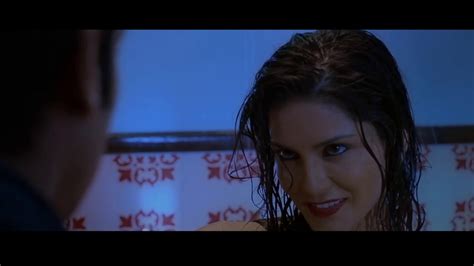 Ragini MMS 2 2014 Sunny Leone Bathroom Scene HD YouTube