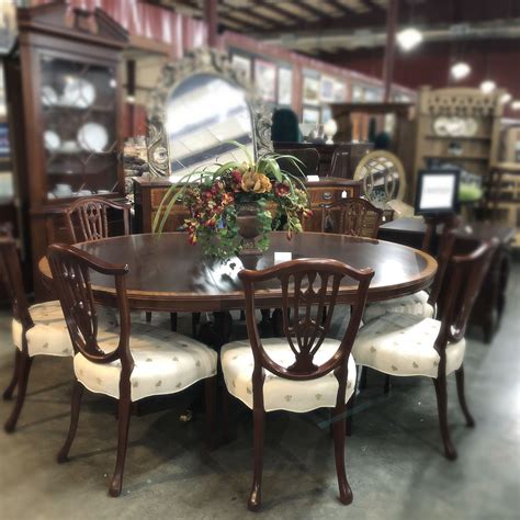 As homes have grown, so has the need for more individual expression. IMG_9441 | Consignment Furniture Emporium, Inc.