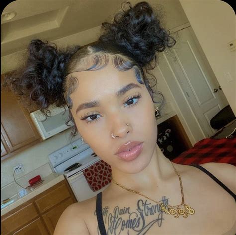 Pin By Alysha🦋 On Baddie Inspiration In 2020 Natural Hair Styles