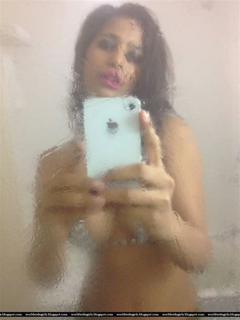 Poonam Pandey Bathing Nude Hot And Unseen Images