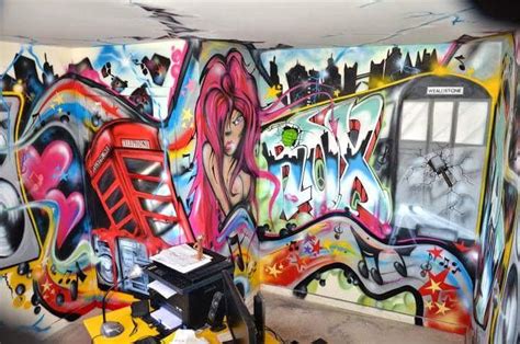 I later came back at night and slept about 9 hours later. So I had part of my bedroom sprayed up, Artist - Dsire ...